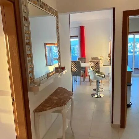 Apartment T2 A Portimao, Piscines, Garage