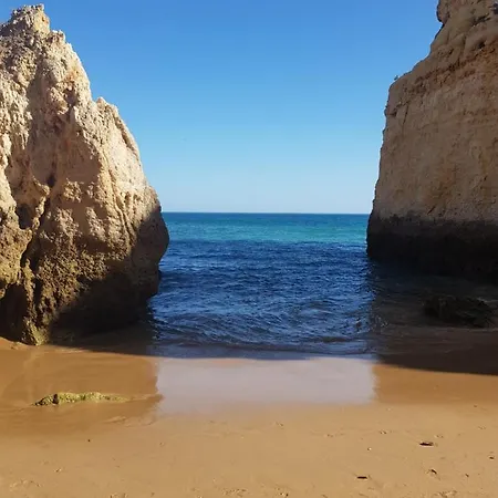 T2 A Portimao, Piscines, Garage 公寓